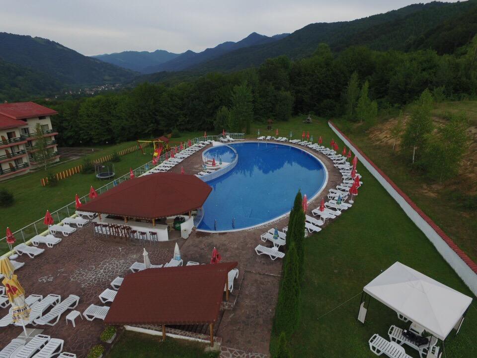 Park Hotel Ribaritsa מראה חיצוני תמונה