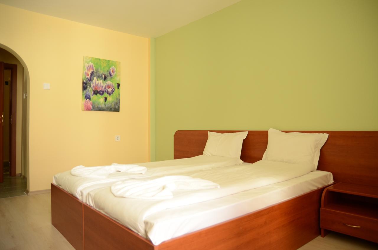 Park Hotel Ribaritsa מראה חיצוני תמונה