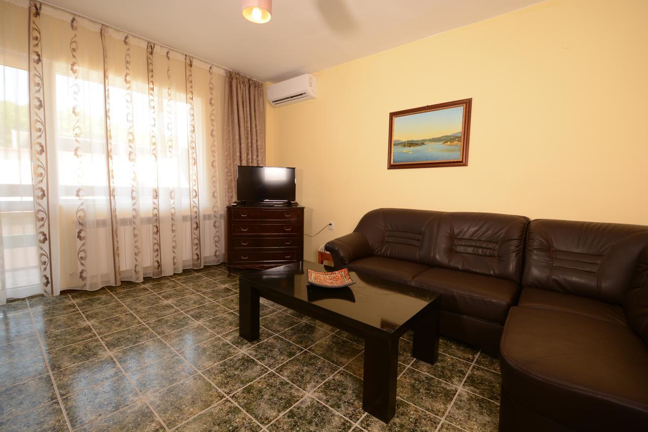 Park Hotel Ribaritsa מראה חיצוני תמונה