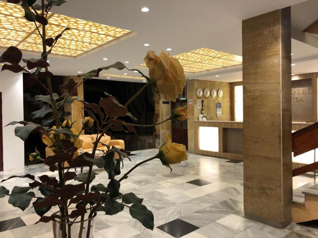 Park Hotel Ribaritsa מראה חיצוני תמונה